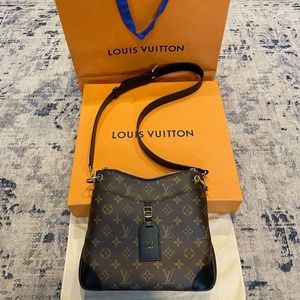 NWT Louis Vuiitton Odeon PM Hobo Shoulder Bag